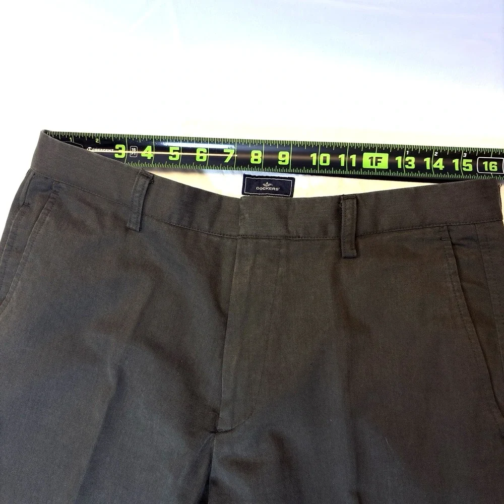 Dockers Pacific Collection Mens Khakis 34 Green Twill Straight Classic Flat 445